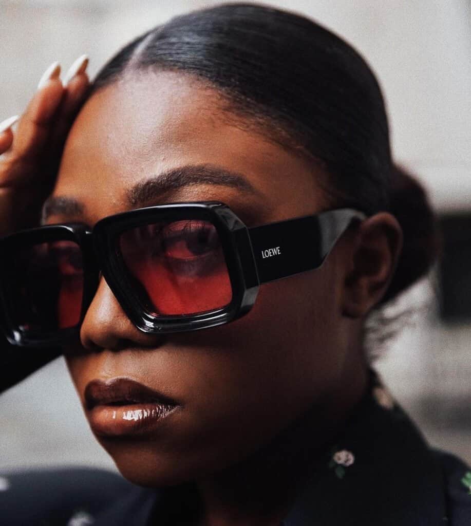 black sunglasses for women