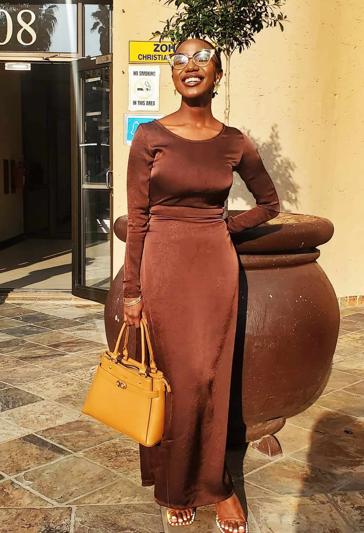 fitted chocolate brown maxi dress classy outfits for date night