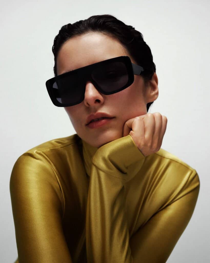 black sunglasses for women