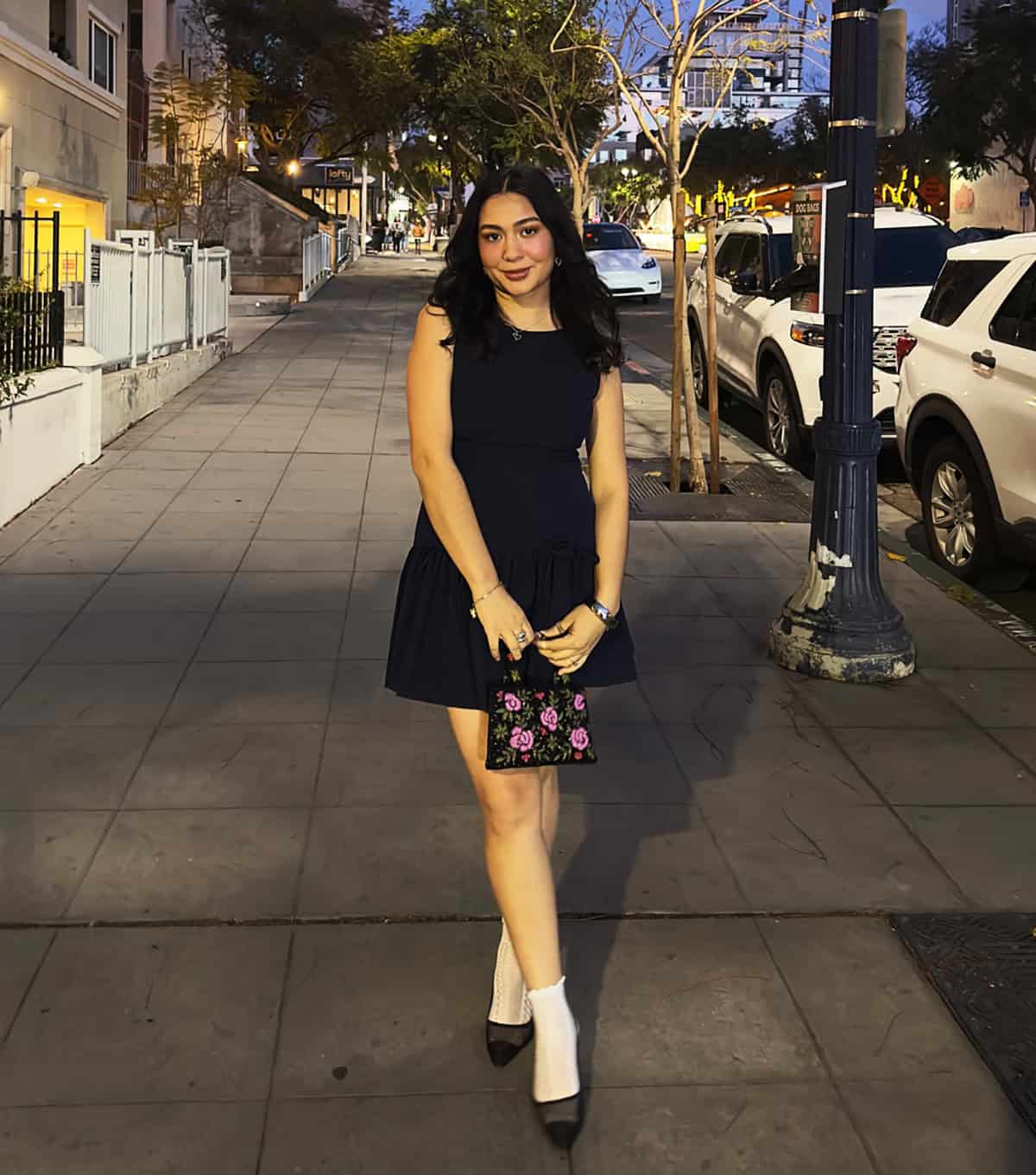 black sleeveless mini dress with flared skirt classy outfits for date night