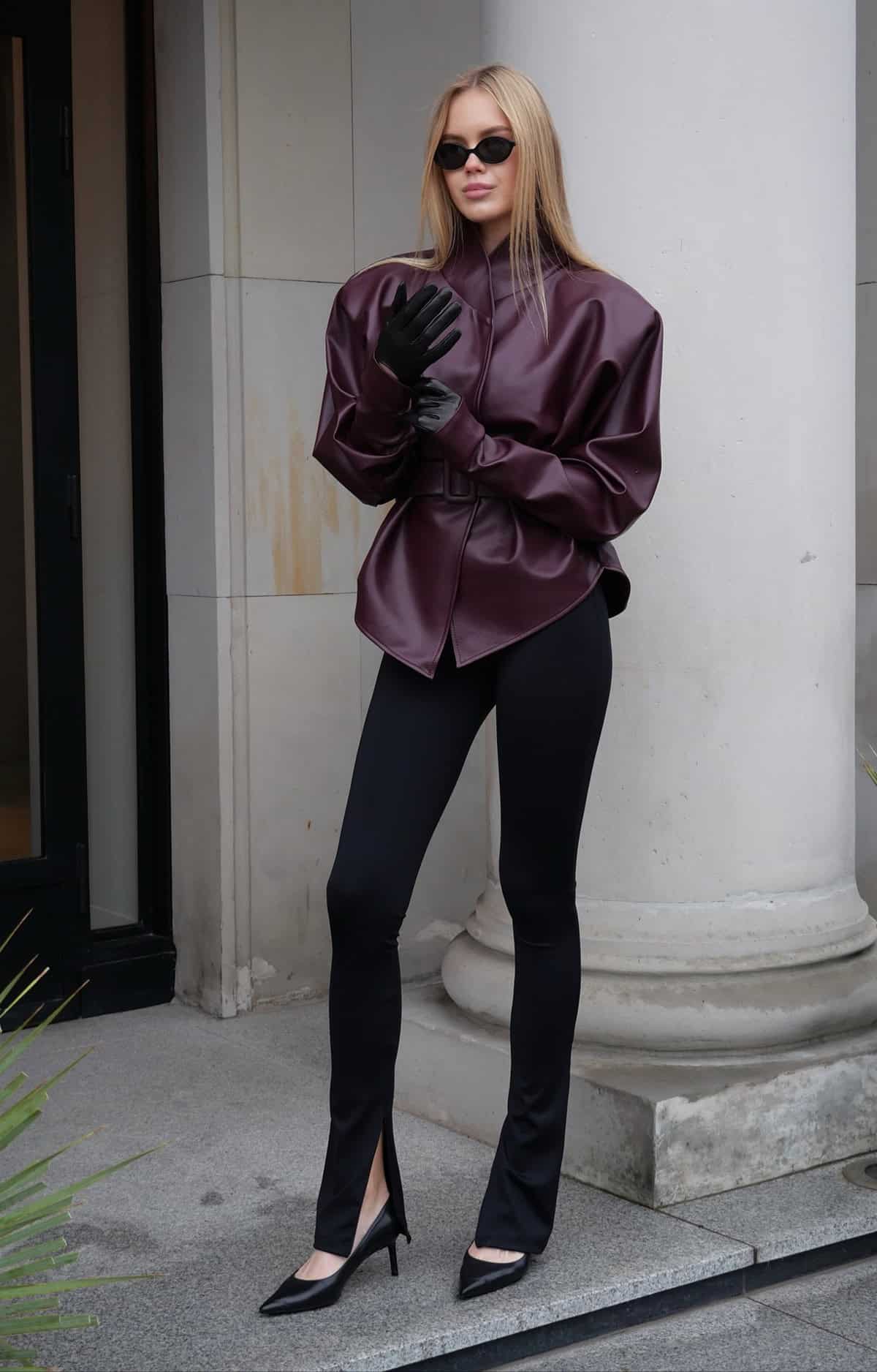 stylish leggings outfit with burgundy leather top and black leggings for women, cute outfits with leggings for women over 30