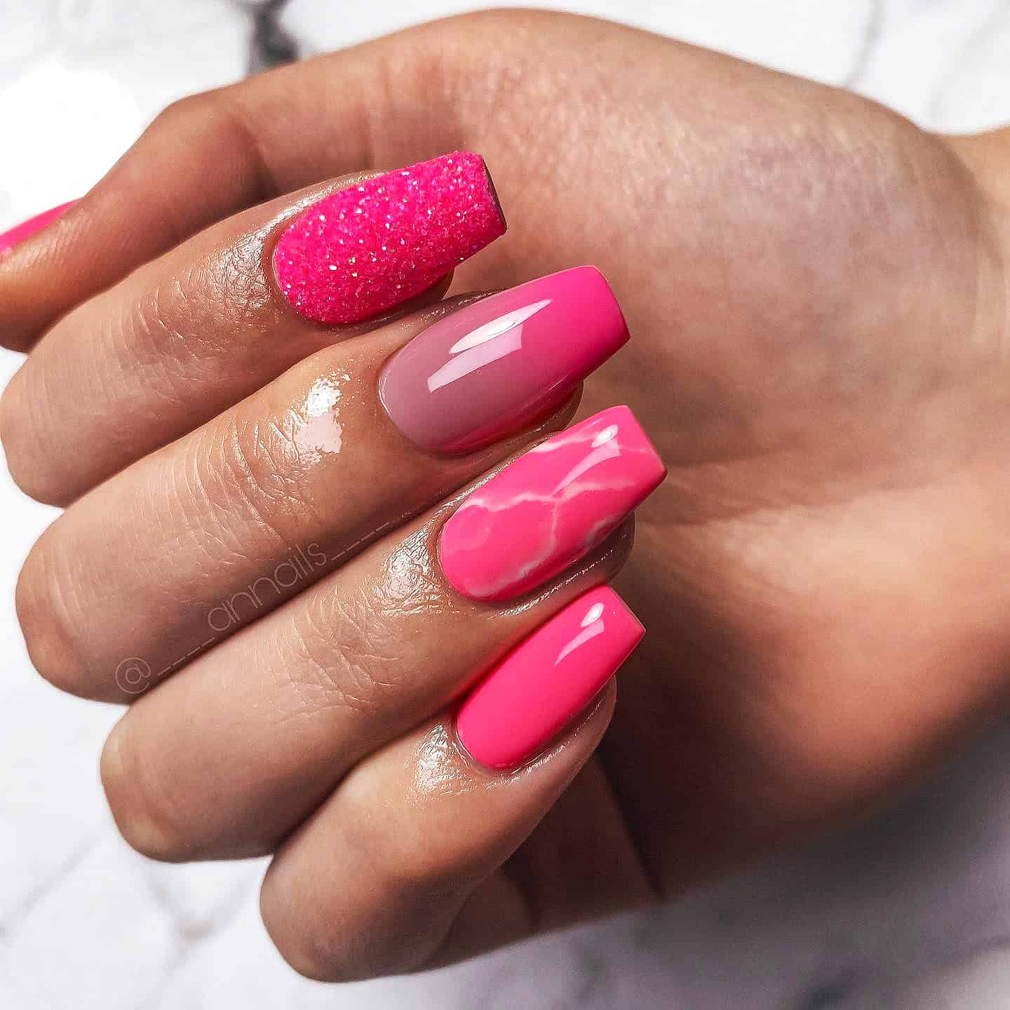 neon pink nails, dream nails