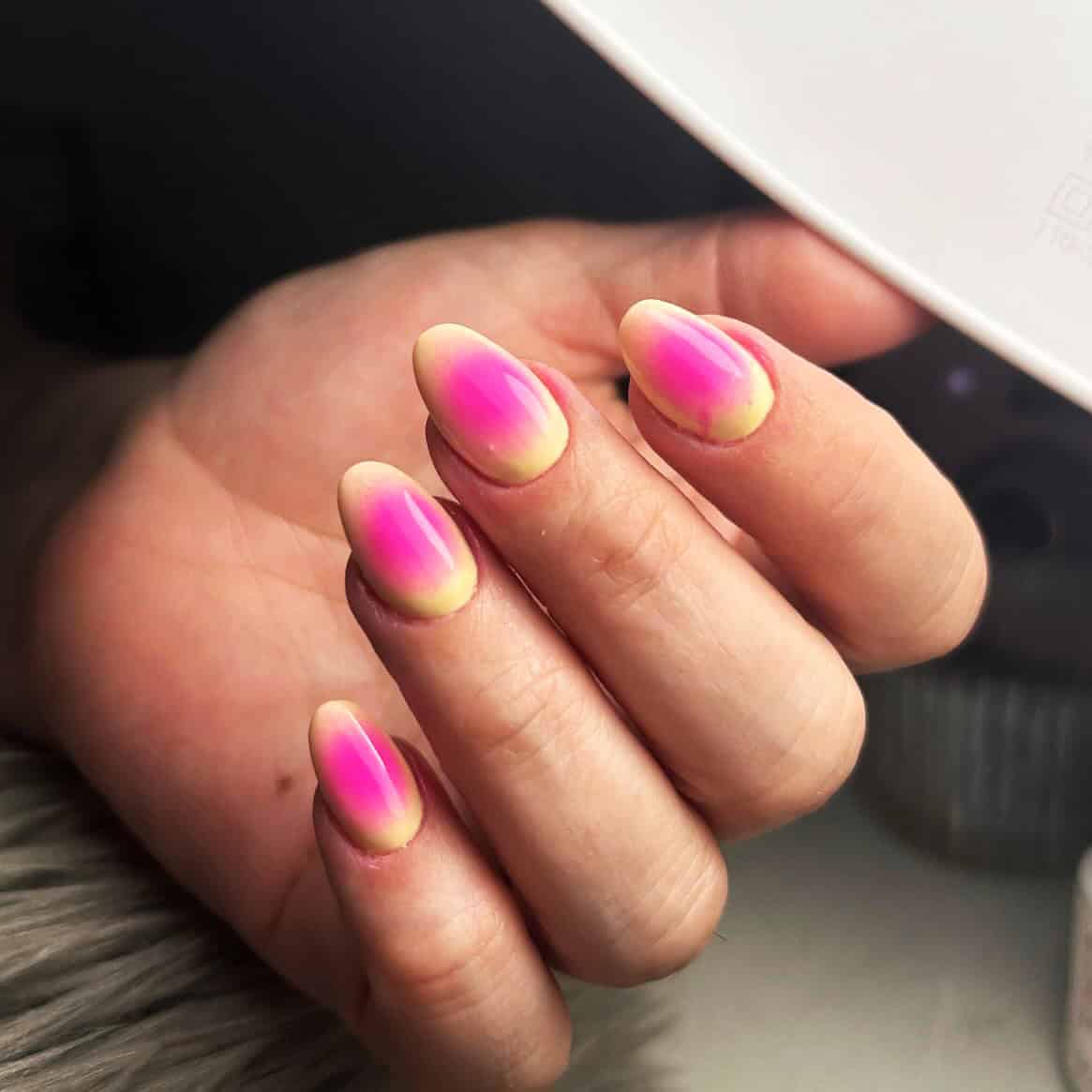 ombre neon pink nails