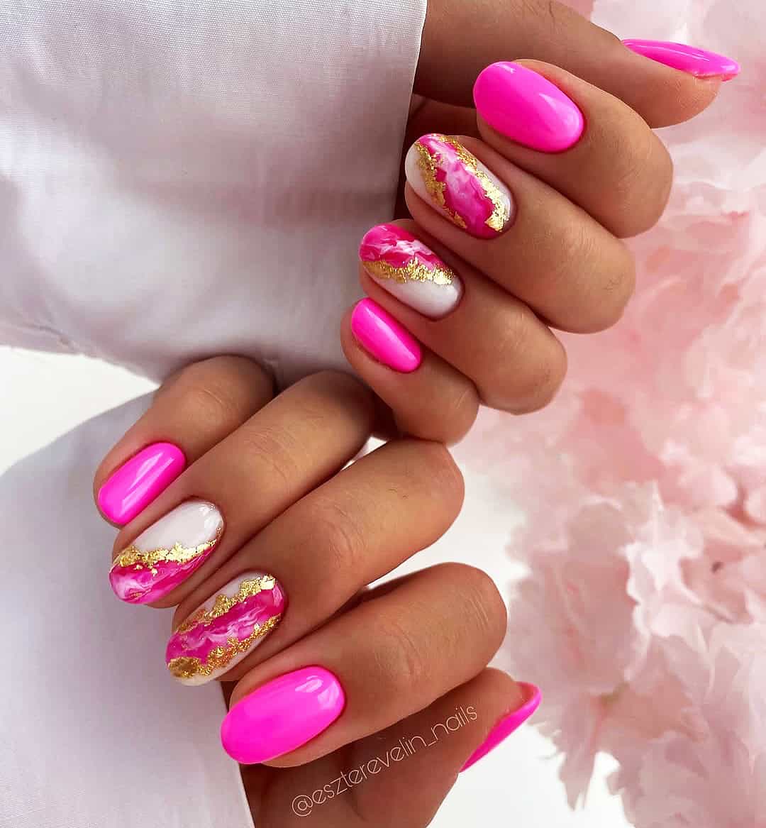 neon pink nails, nail art