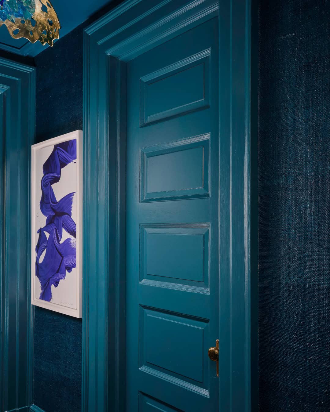 textured dark blue wallpaper