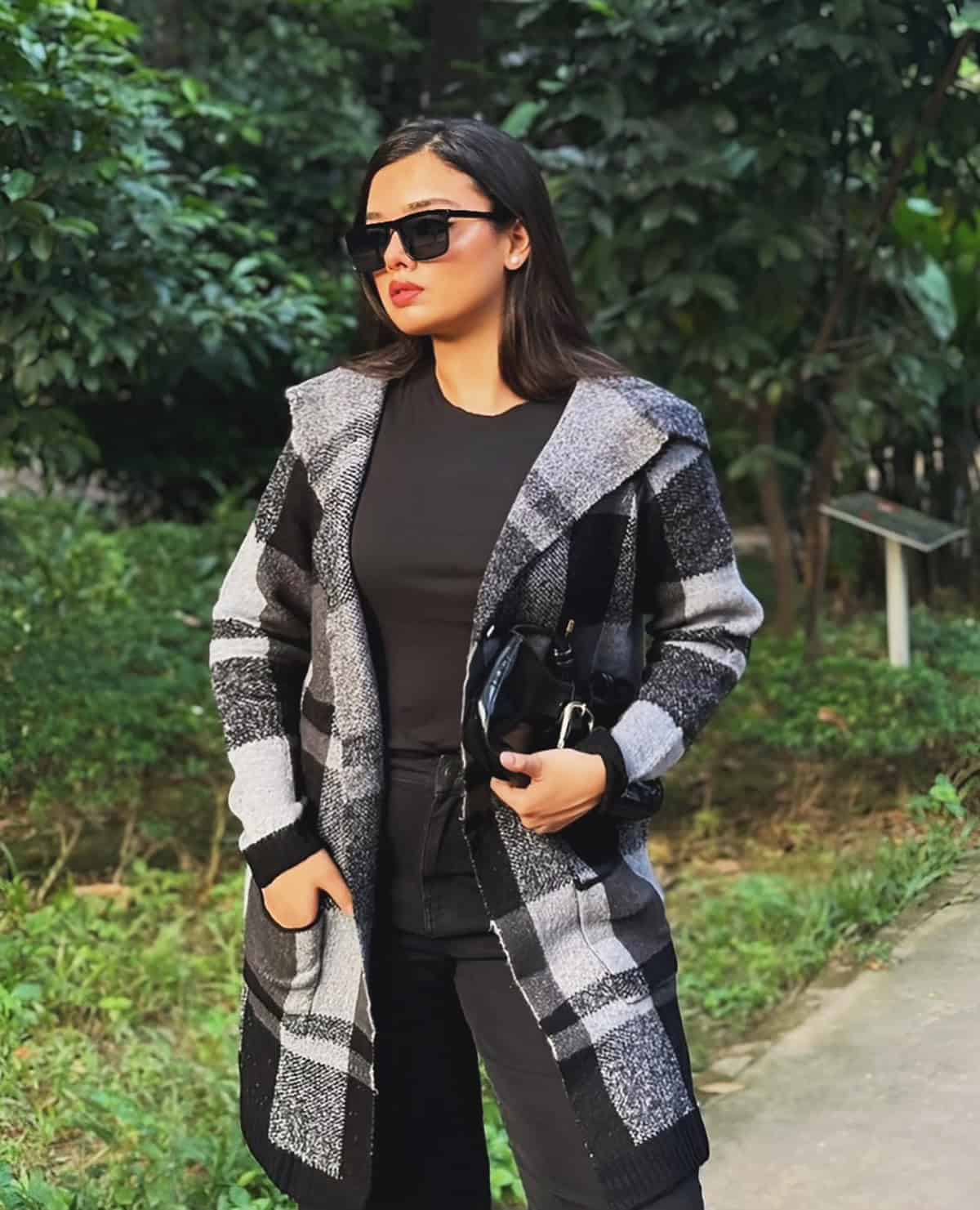 plaid hooded cardigan dark jeans jeans and sweaters for fall