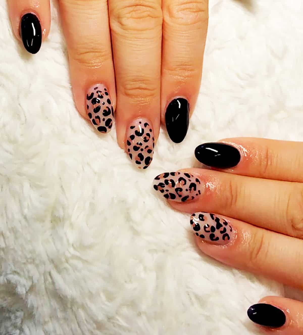 black greige leopard print nails fall leopard print nails