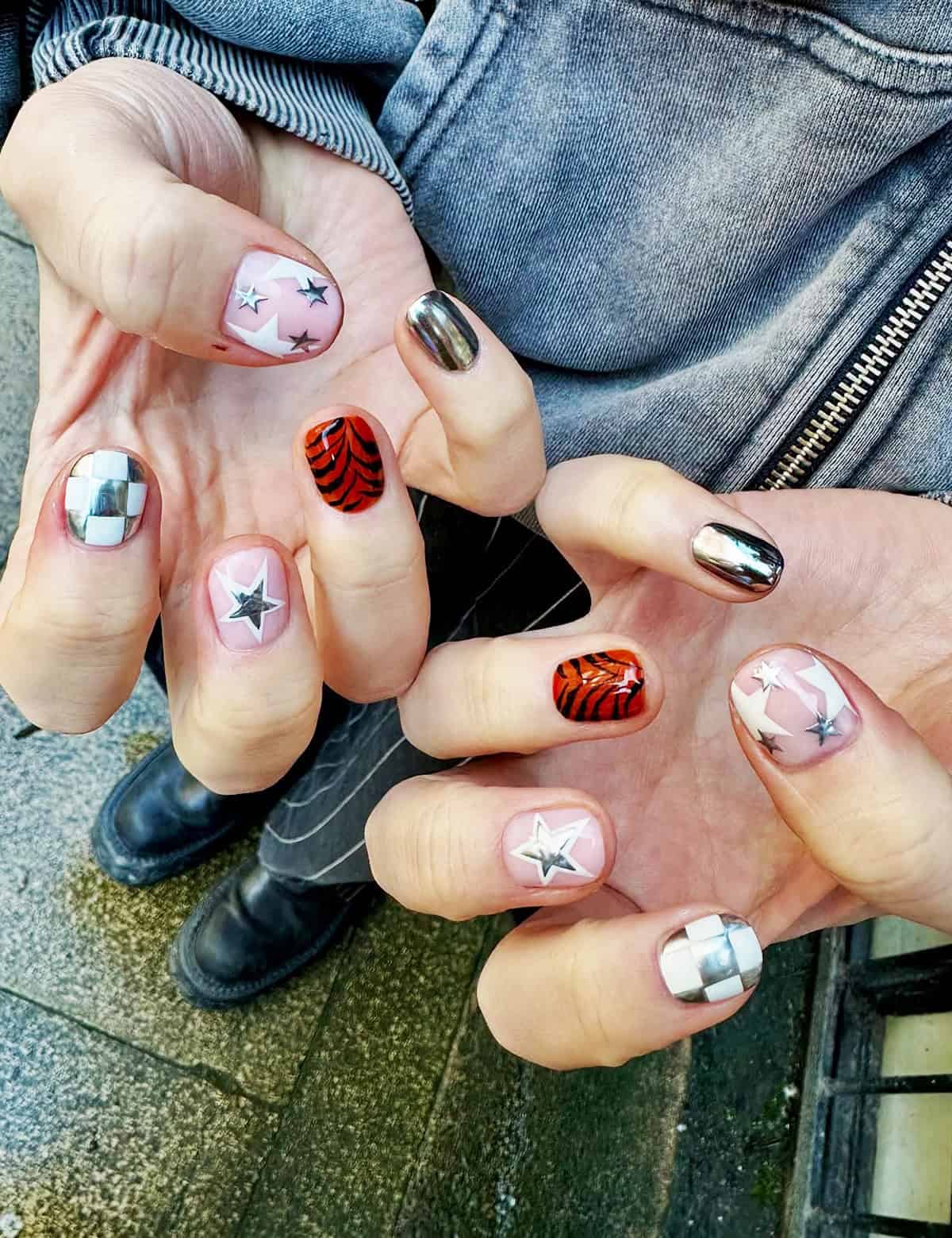 chrome star mixed men's nails
