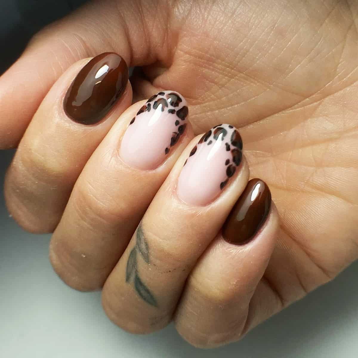 chocolate blush leopard spot nails fall leopard print nails