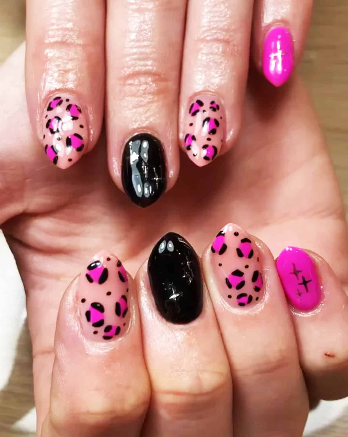 mixed print leopard pink leopard print nails