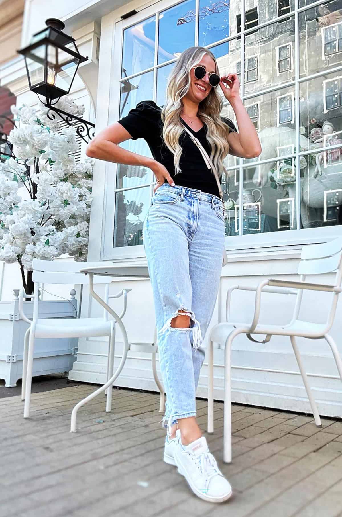 black puff top distressed straight jeans looks for summer