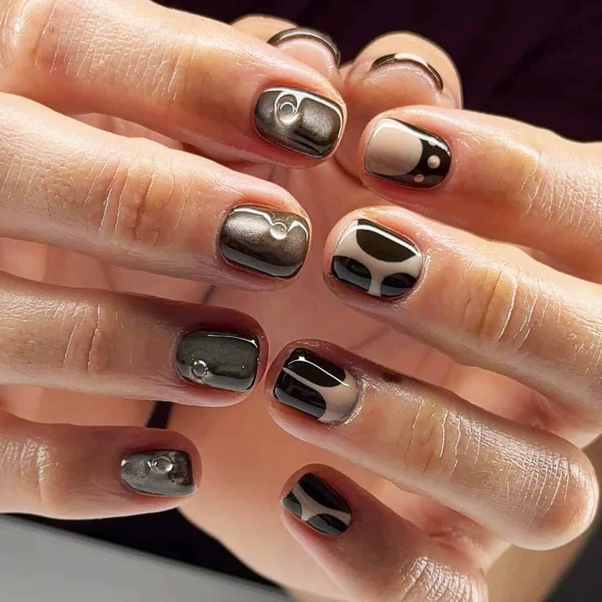 nude chrome accent men's nails