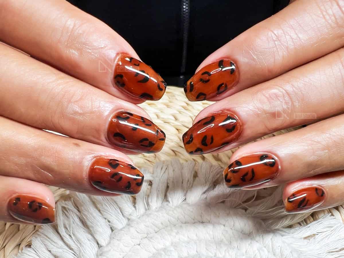 rust orange full leopard nails fall leopard print nails