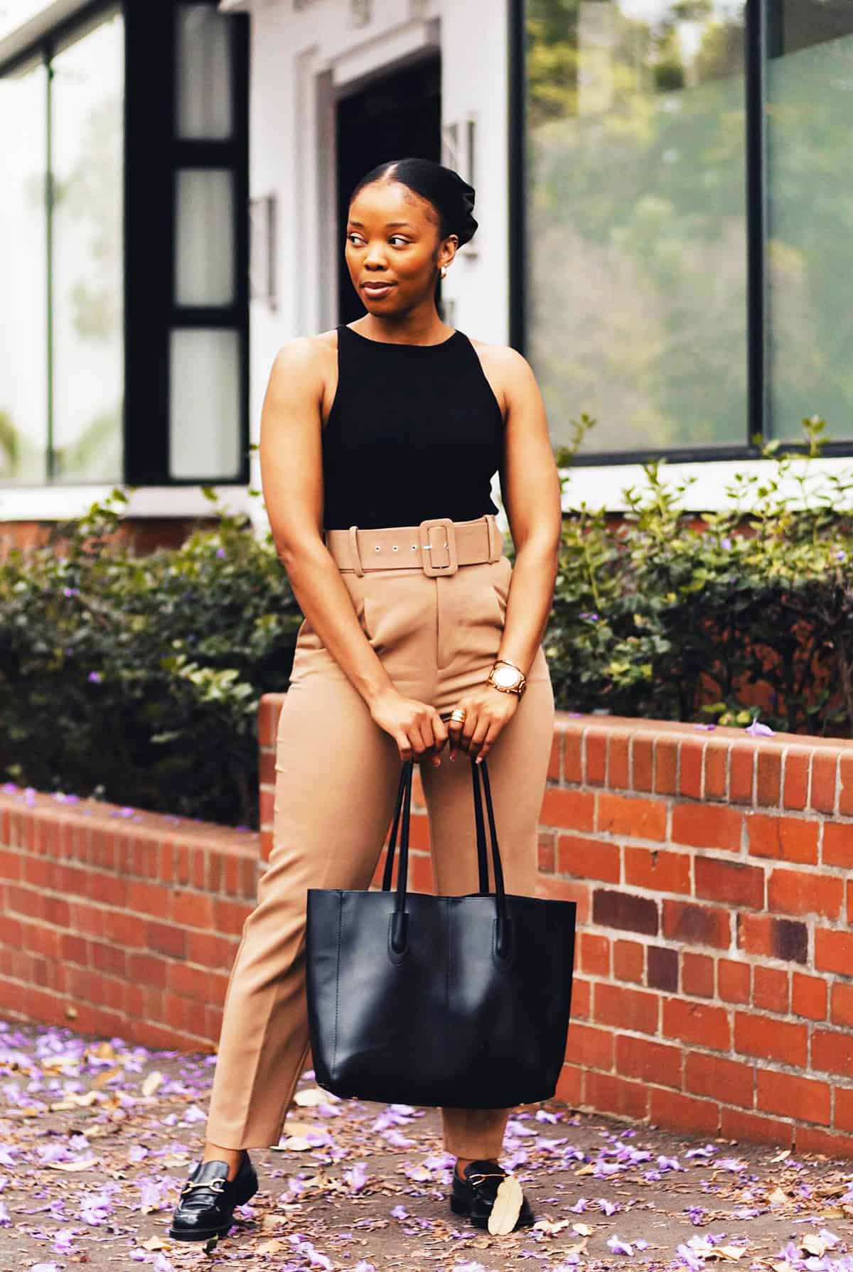 black fitted sleeveless office attire for summer
