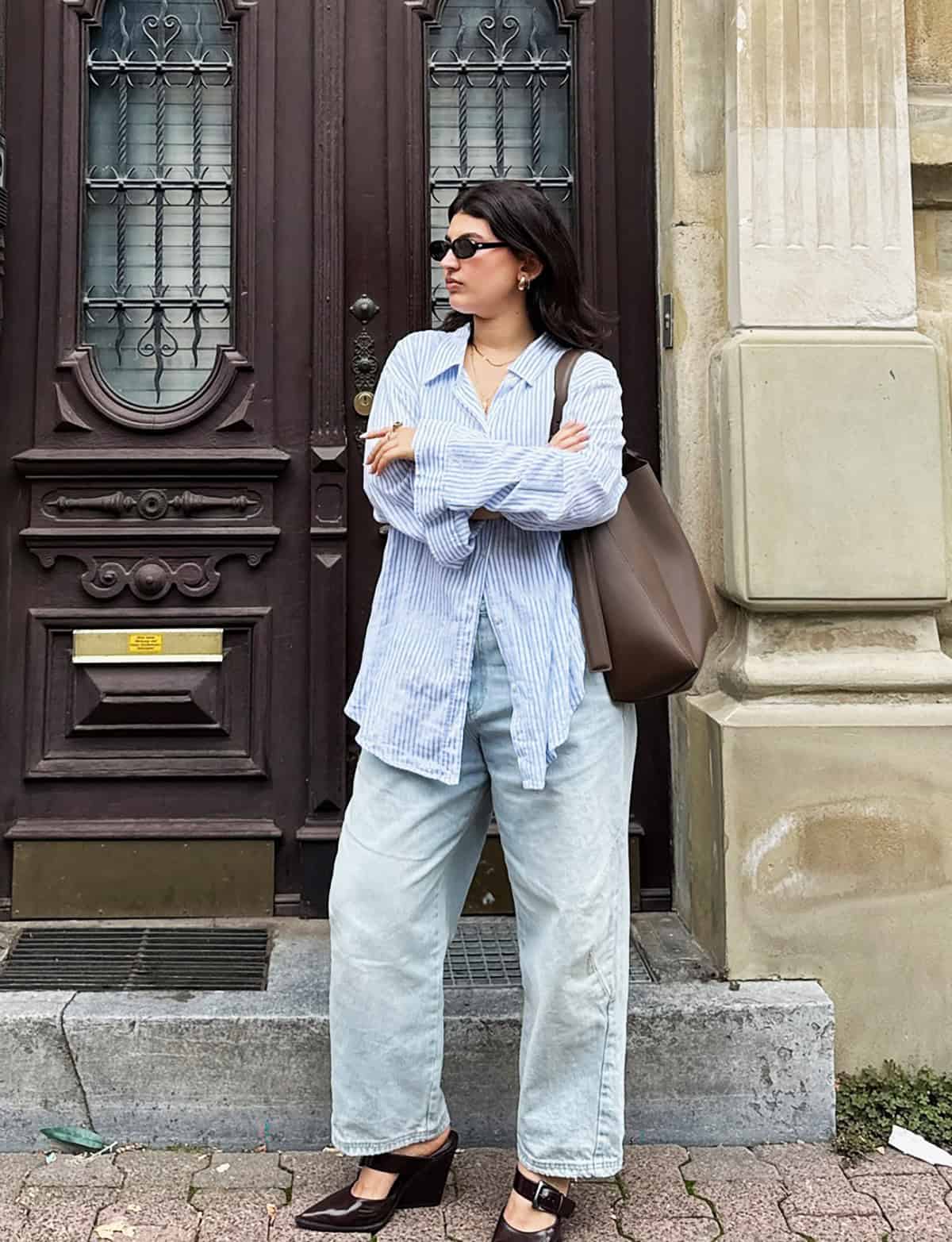 striped shirt wide leg jeans outfit office attire for women