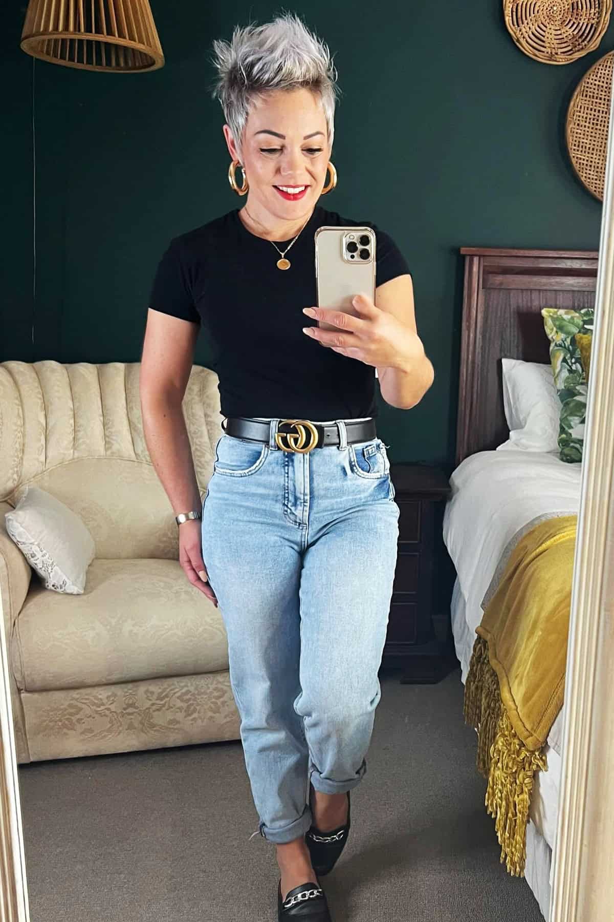 black tee mom jeans loafers for moms who need easy outfit ideas