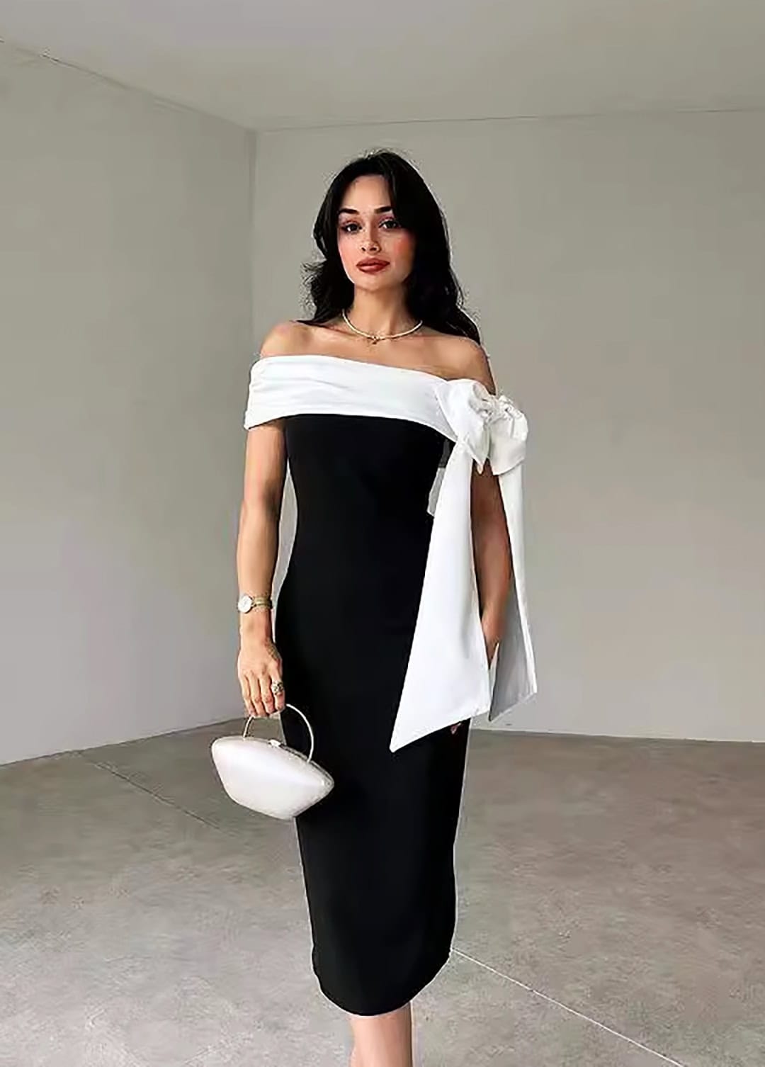 black and white cocktail dress with bow, cocktail dress code