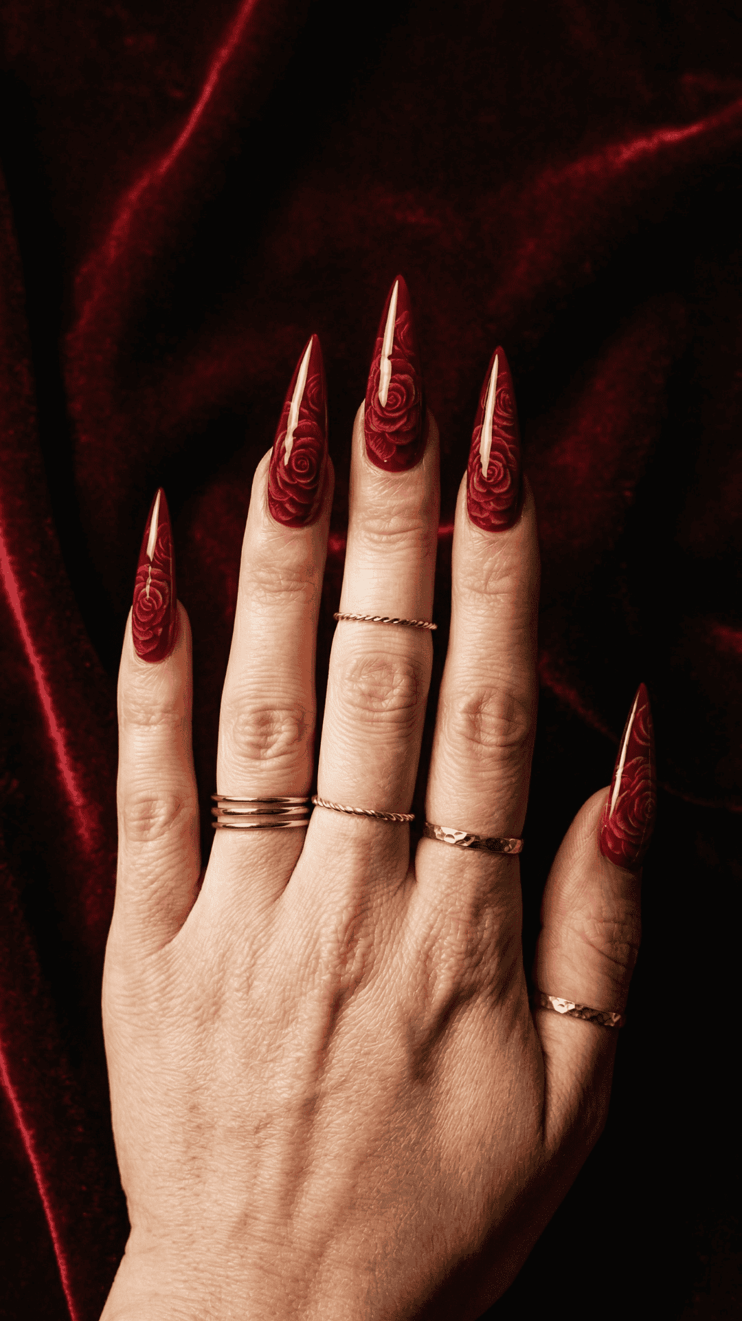 roses in red baddie nails